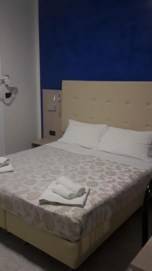 רימיני Hotel Saxon מראה חיצוני תמונה