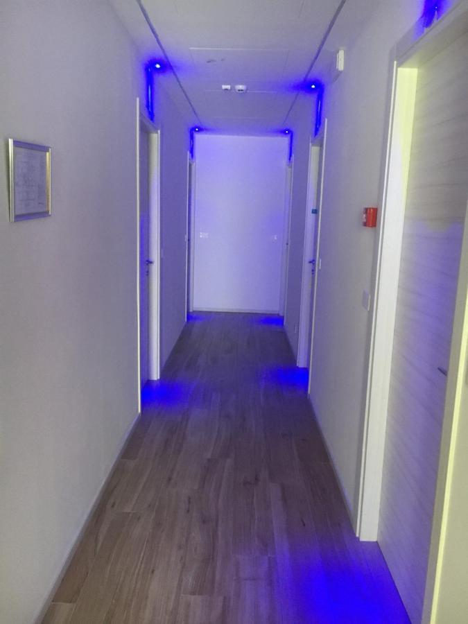 רימיני Hotel Saxon מראה חיצוני תמונה