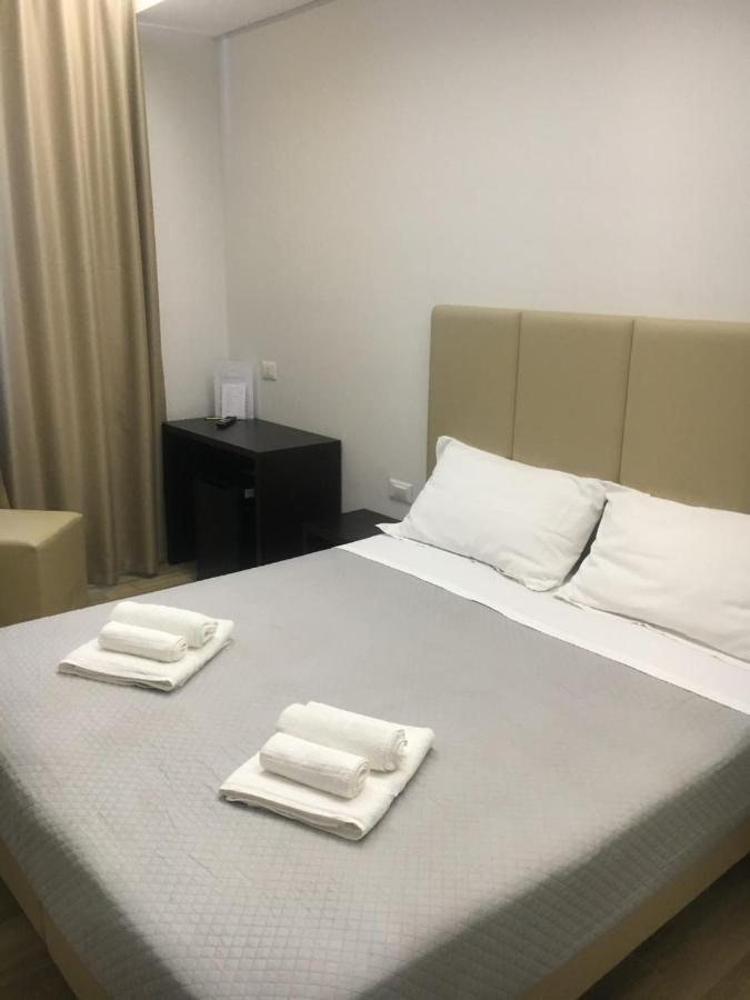רימיני Hotel Saxon מראה חיצוני תמונה