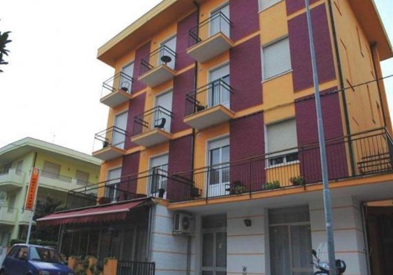 רימיני Hotel Saxon מראה חיצוני תמונה