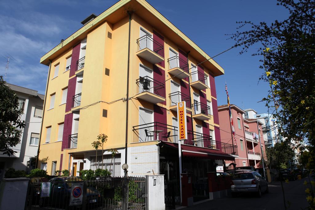רימיני Hotel Saxon מראה חיצוני תמונה