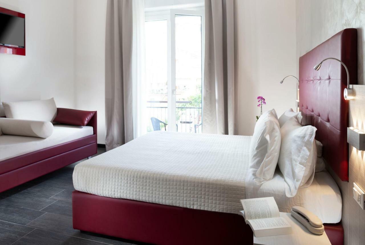 רימיני Hotel Saxon מראה חיצוני תמונה